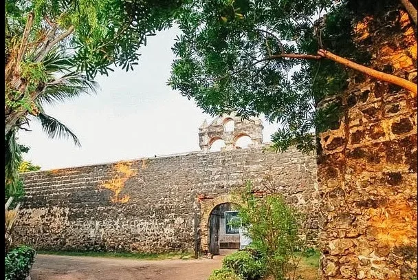 Kalpitiya Dutch Fort 17th century stone walls