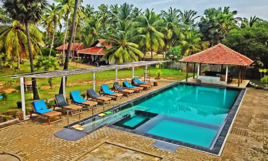 Pool and garden at Valampuri Resort, Kalpitiya