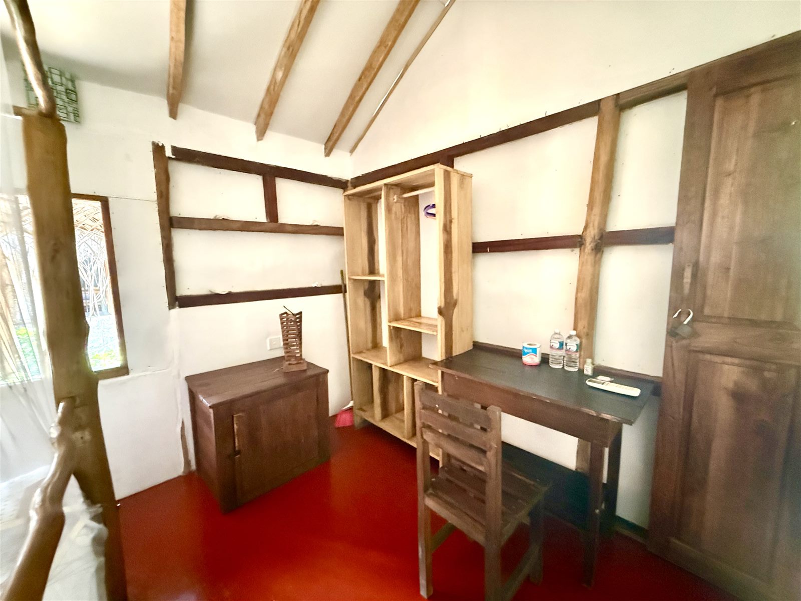 Valampuri Garden Eco Chalet desk and storage corner