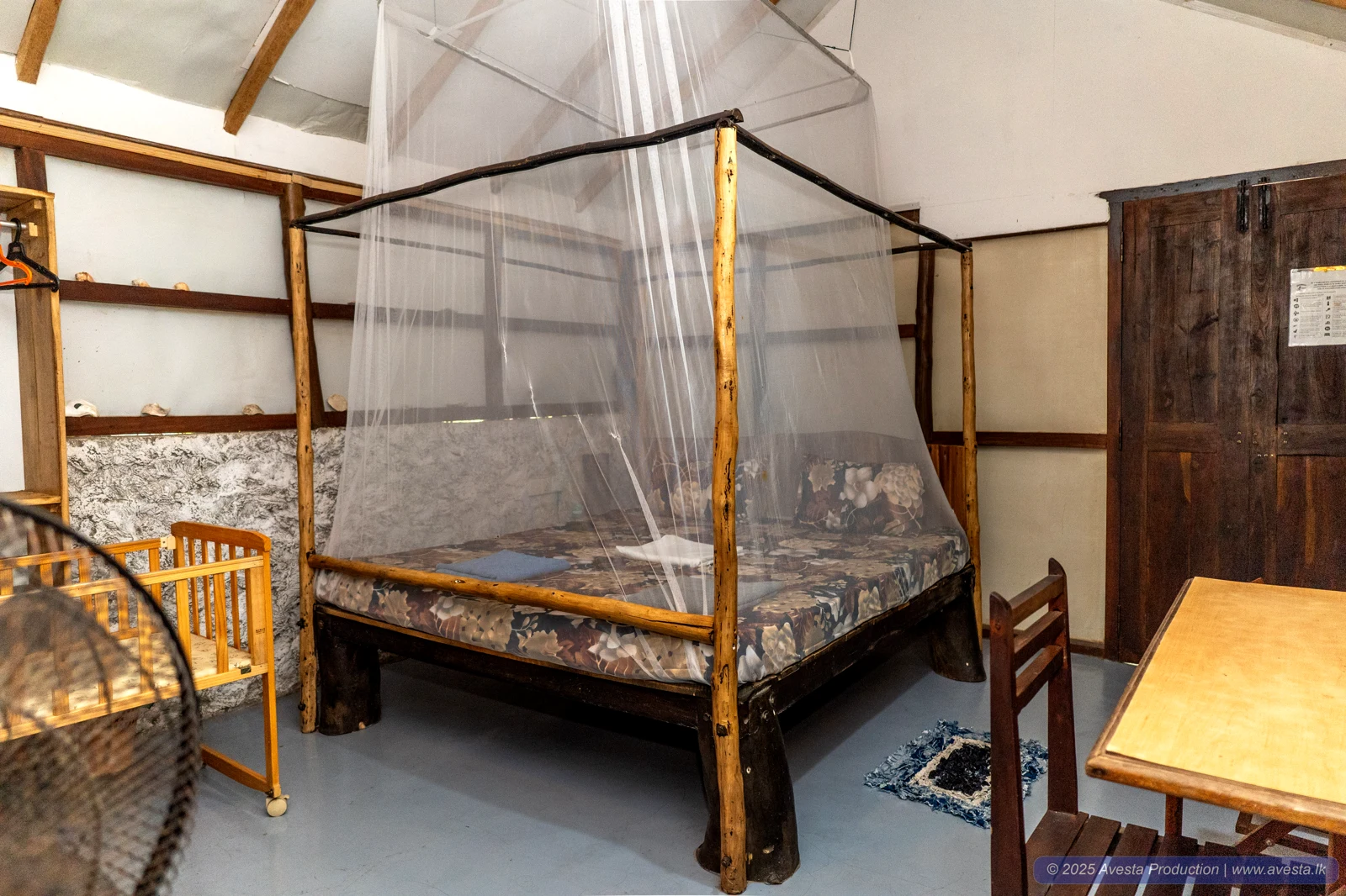 Valampuri Family Eco Chalet lounge space