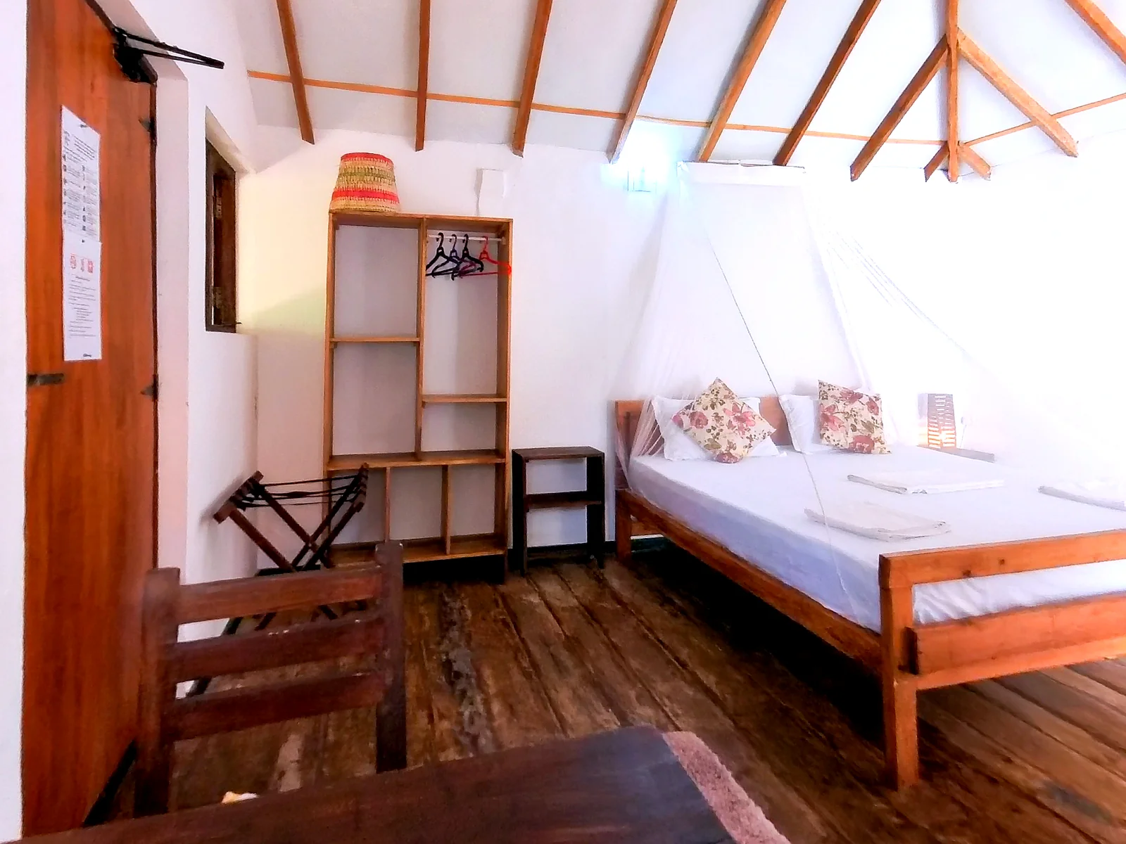 Open-Air Cabana bedroom entry view